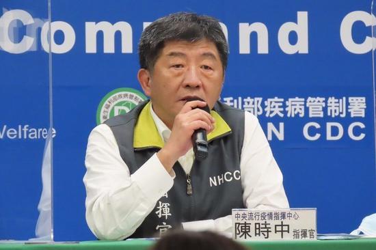 疫情中心指揮官陳時中21日宣佈國內新增1確診,區域交流因透明資訊程度不一暫不考慮開放。(photo by 施凱文/臺灣醒報) 疫情中心指揮官陳時中21日宣佈國內新增1確診,區域交流因透明資訊程度不一暫不考慮開放。(photo by 施凱文/臺灣醒報)