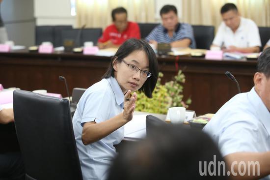 北农总经理吴音宁(前)。联合报系资料照/记者林澔一摄影