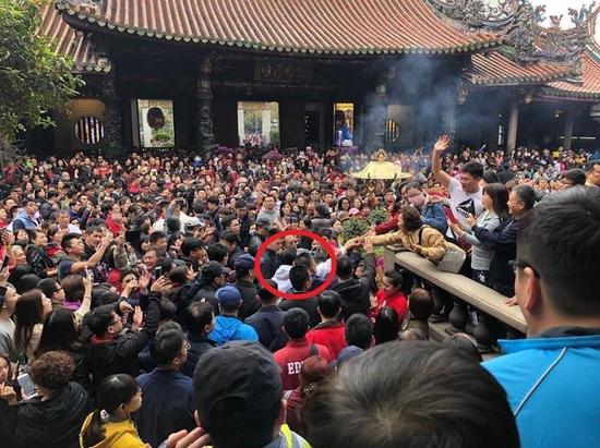馬英九所到之處萬頭攢動,展現高人氣。圖/翻攝自馬英九臉書