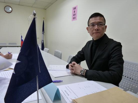 韓國瑜競選辦公室副執行長孫大千透露,每次民調一拉近,綠營就「拋出一個核彈」。 圖/聯合報系資料照片