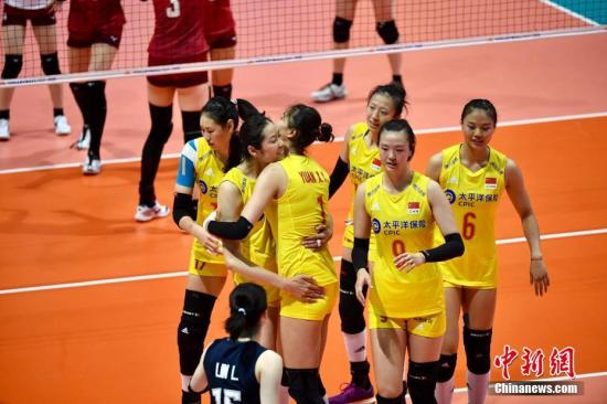 資料圖爲中國女排慶祝勝利。<a target='_blank' href='http://www.chinanews.com/'>中新社</a>記者 李志華 攝