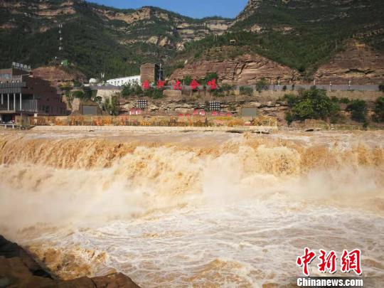 黃河壺口瀑布。 楊傑英 攝