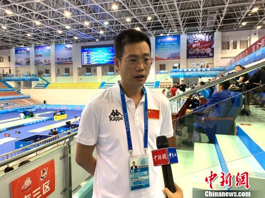 北京市击剑运动协会秘书长王盟。 杨旭东 摄