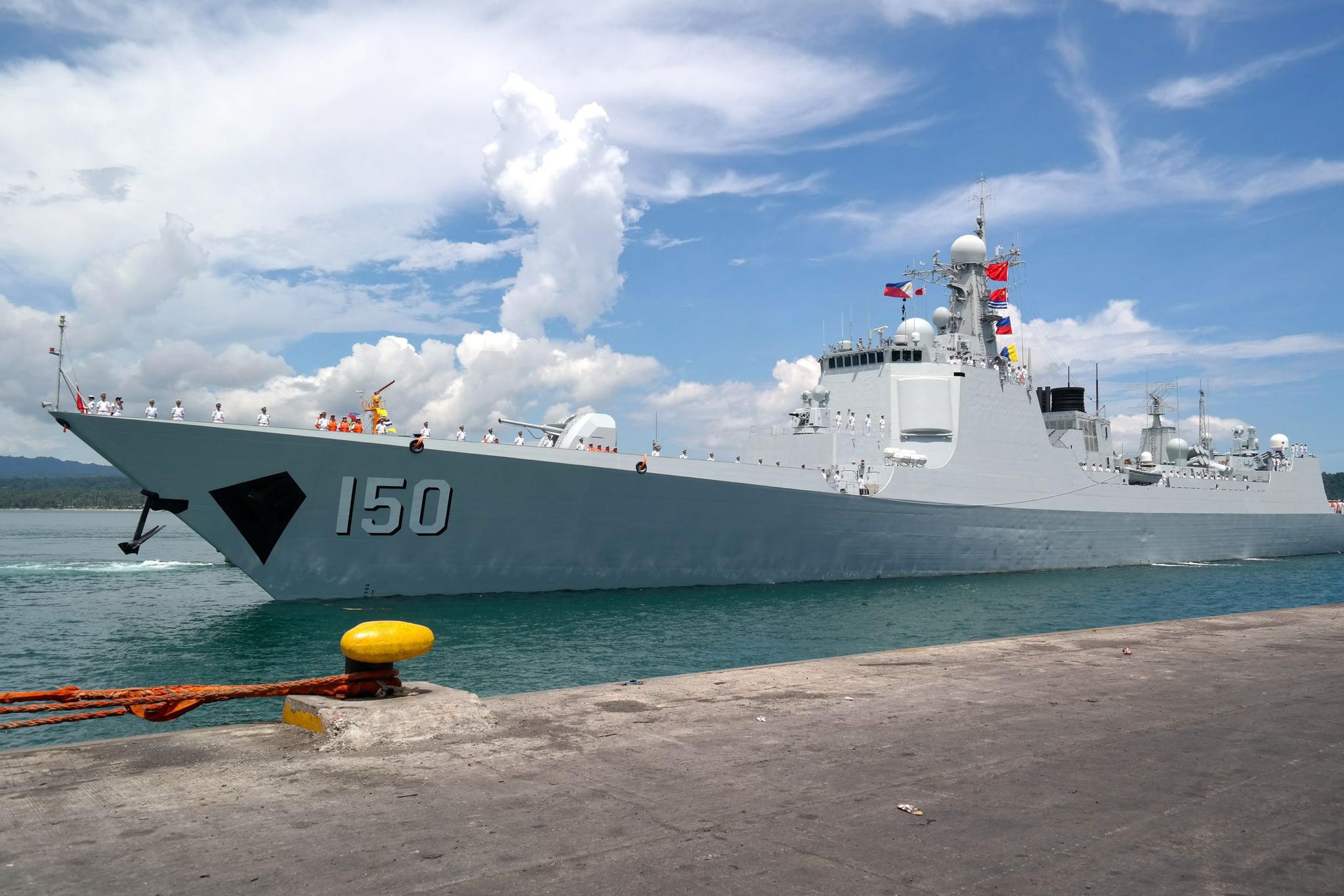 圖爲中國海軍艦艇,導彈驅逐艦長春艦。(圖片來源:中新社資料圖)