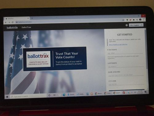 BallotTrax可以監督自己選票的實時位置。