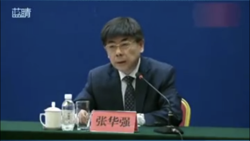 (图说:青岛市疾控中心副主任张华强 来源:青岛广播电视台)