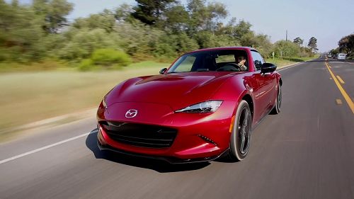 Mazda MX-5 Miata跑车