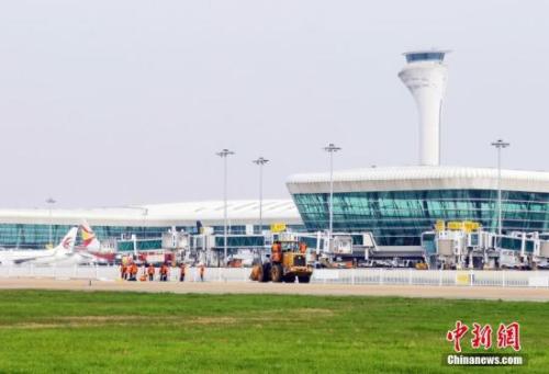资料图:武汉天河机场。<a target='_blank' href='http://www.chinanews.com/'>中新社</a>记者 陈晓东 摄